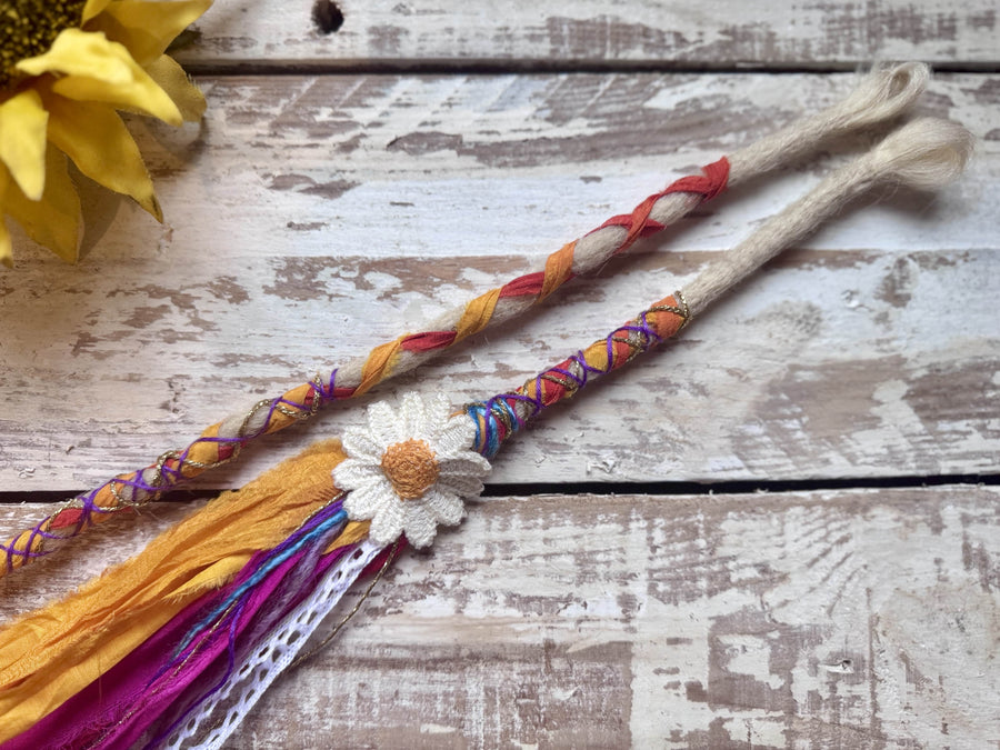 blonde synthetic dreadlocks with daisy and sari silk