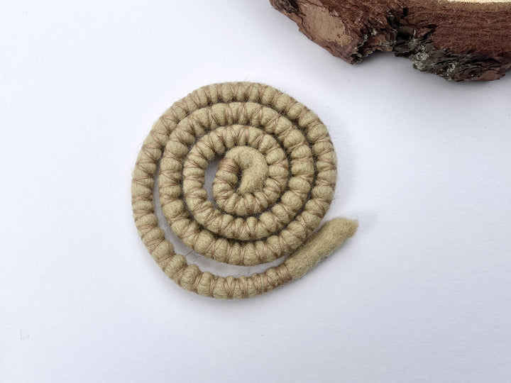 bendable hair tie in oatmeal colour